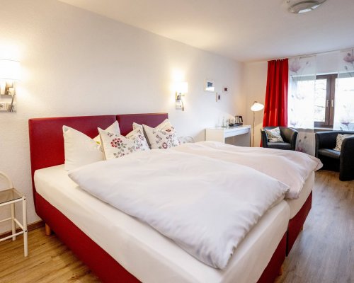 Doppelzimmer in rot