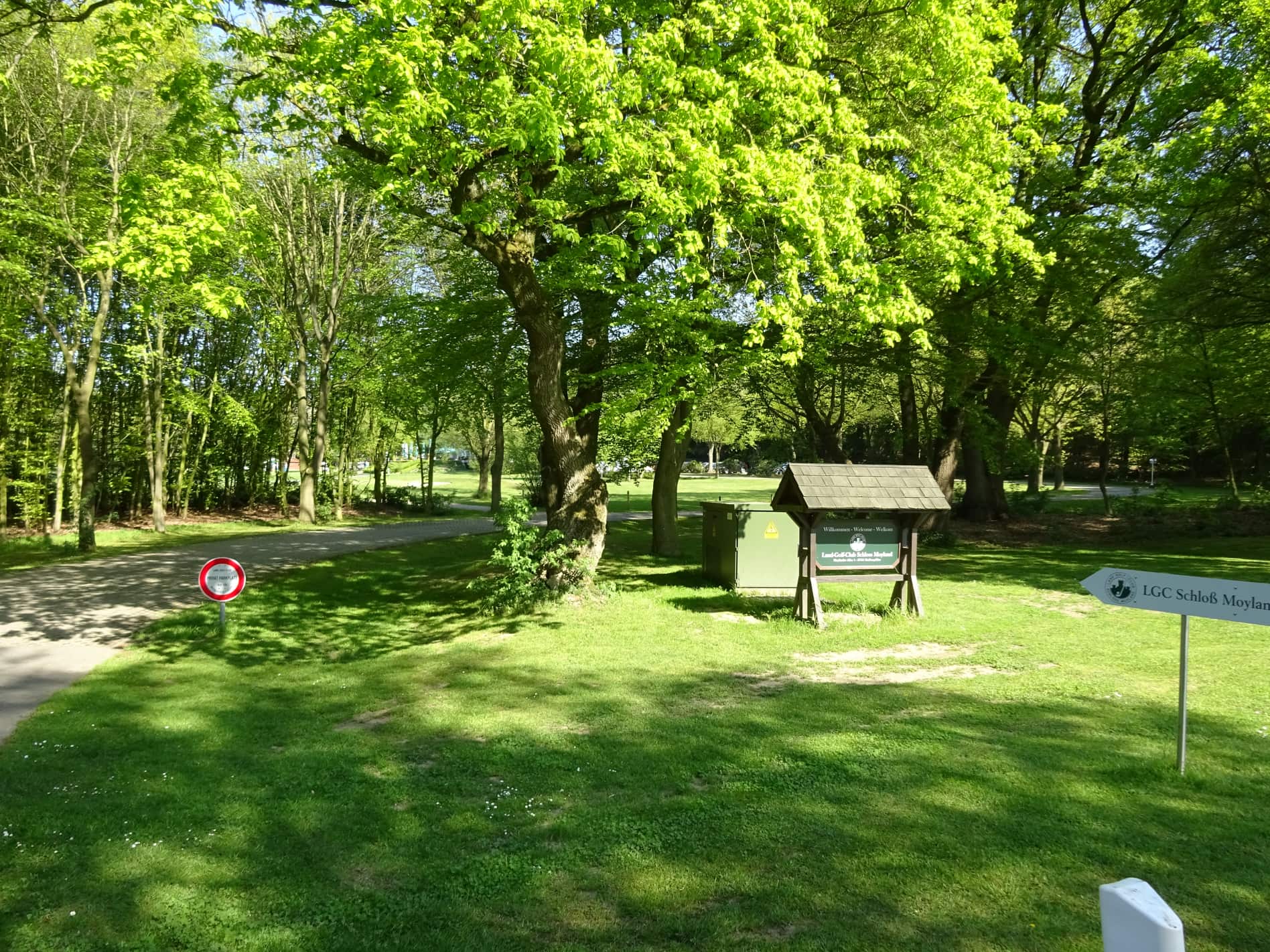 land-golf-club-schloss-moyland